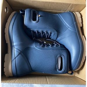 BOGS Lace-Up Rain Boot | Size 11 | Women
